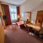 美居奥斯特拉瓦中心酒店 4* 俄斯特拉发