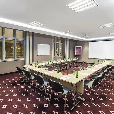 Mercure Center Hotel