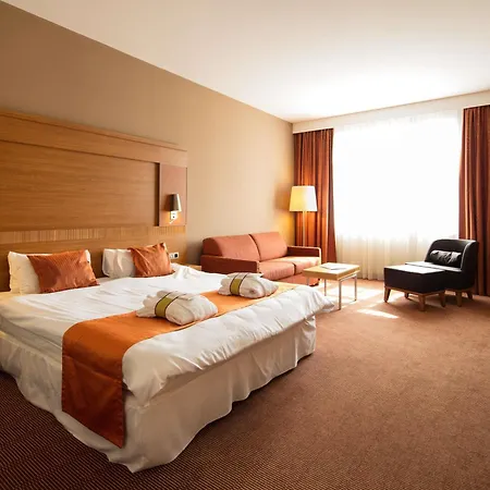 Mercure Center Hotell