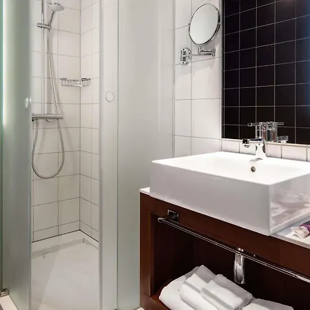 Mercure Center Hotel