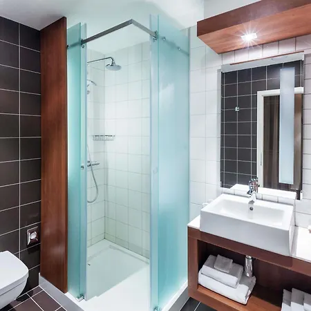 Mercure Center Hotel 4*