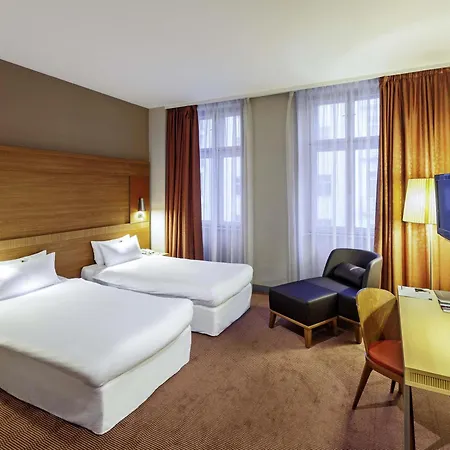 Hotel Mercure Center 4*
