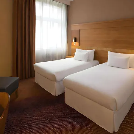 Mercure Center Szálloda