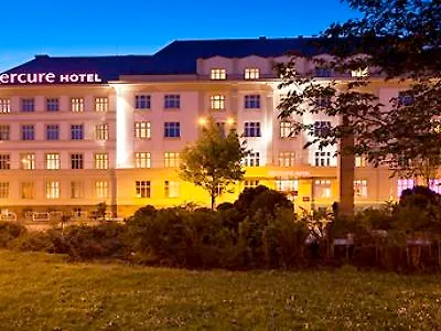 Mercure Center