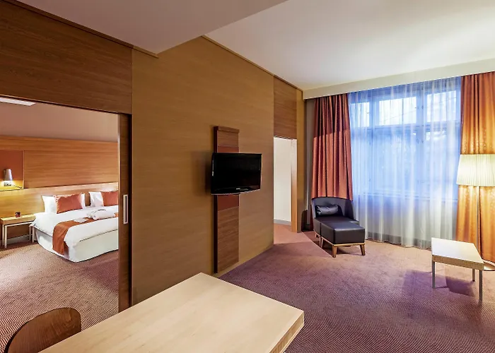 Hotell Mercure Center 4*