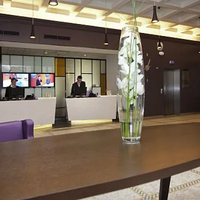Mercure Center Hotell 4*
