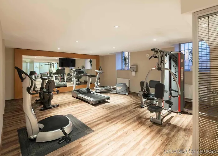 Mercure Center 4*
